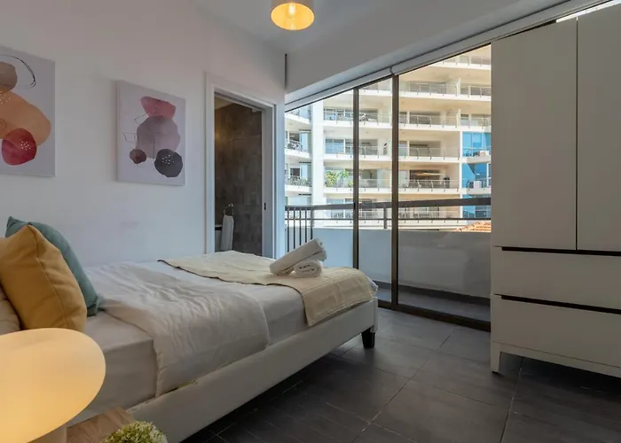 Fiesta 1-bedroom In דירה