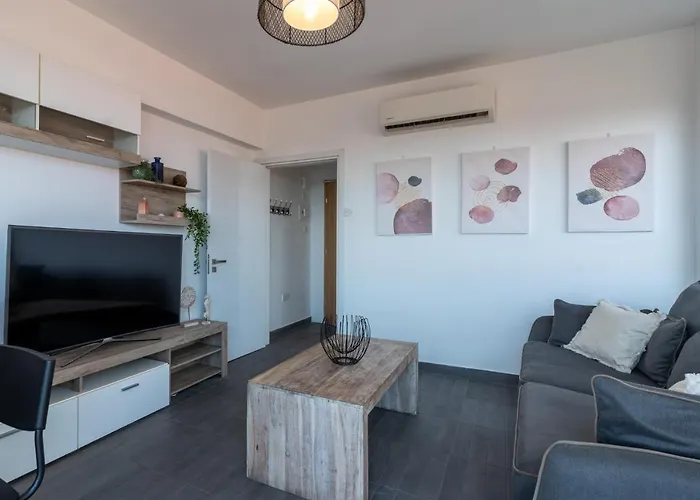 דירה Fiesta 1-bedroom In