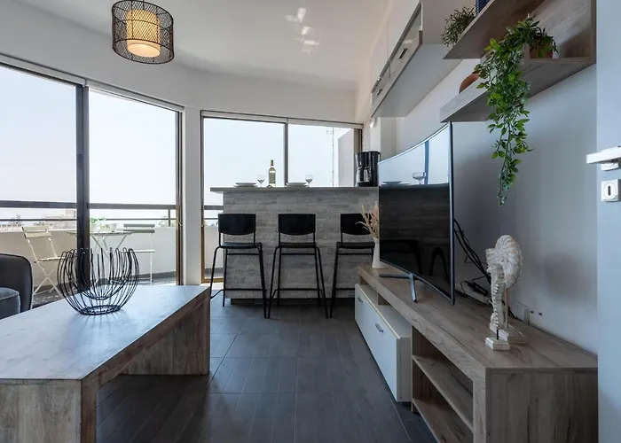 Fiesta 1-bedroom In דירה