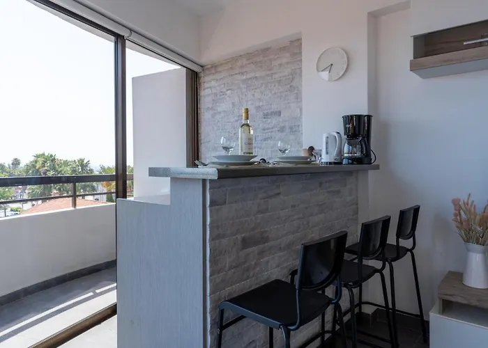 Fiesta 1-bedroom In 아파트